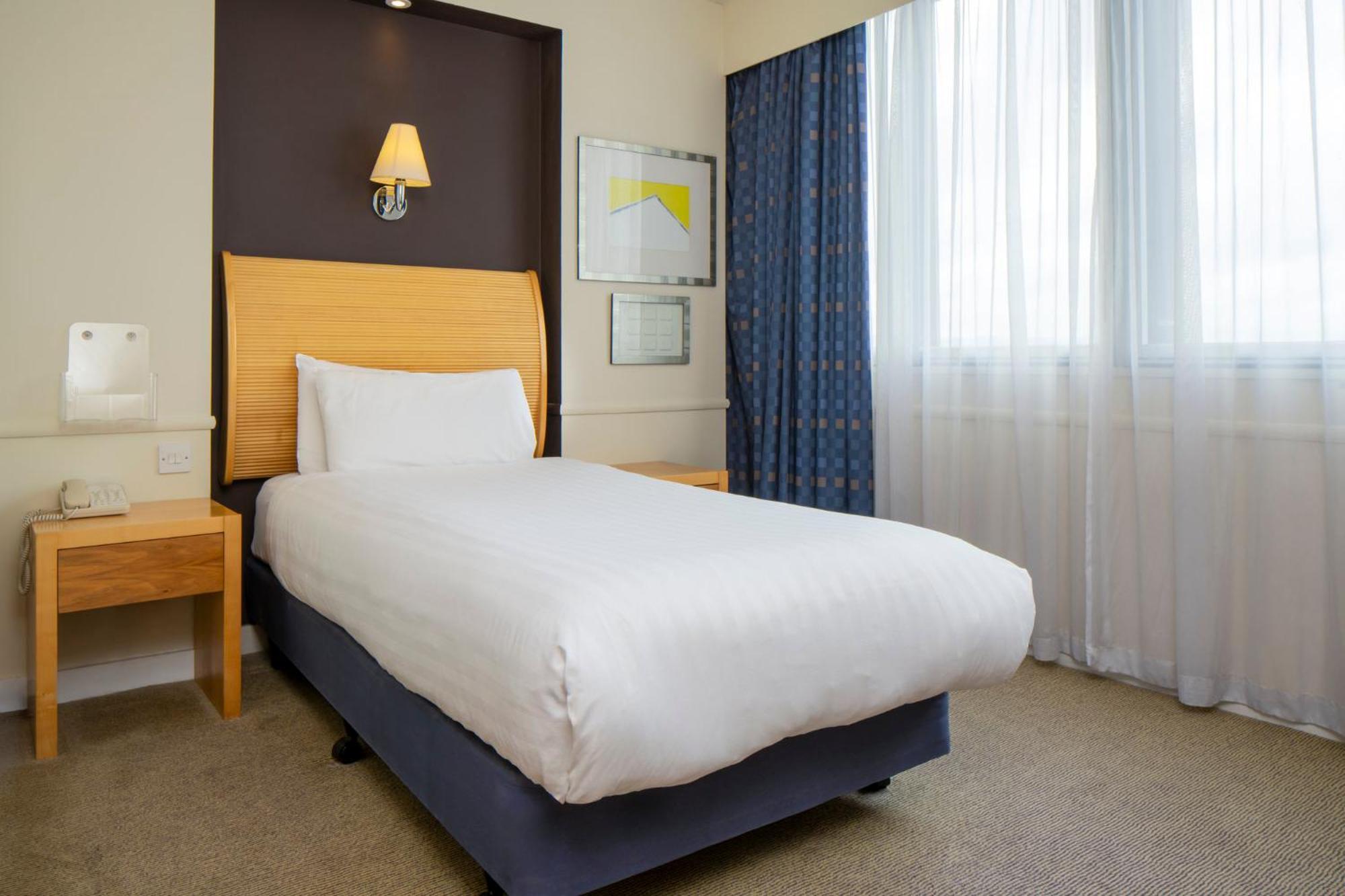 Holiday Inn - Glasgow Airport By Ihg Paisley Kültér fotó